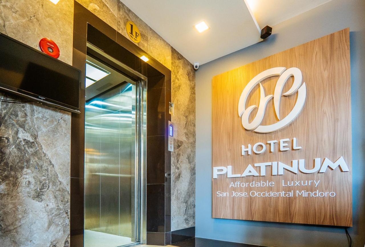 Reddoorz Plus @ Hotel Platinum Occidental Mindoro San José Exterior foto